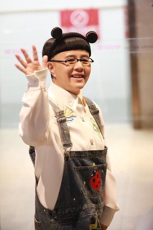 金龟子发型变化原因,金龟子长发